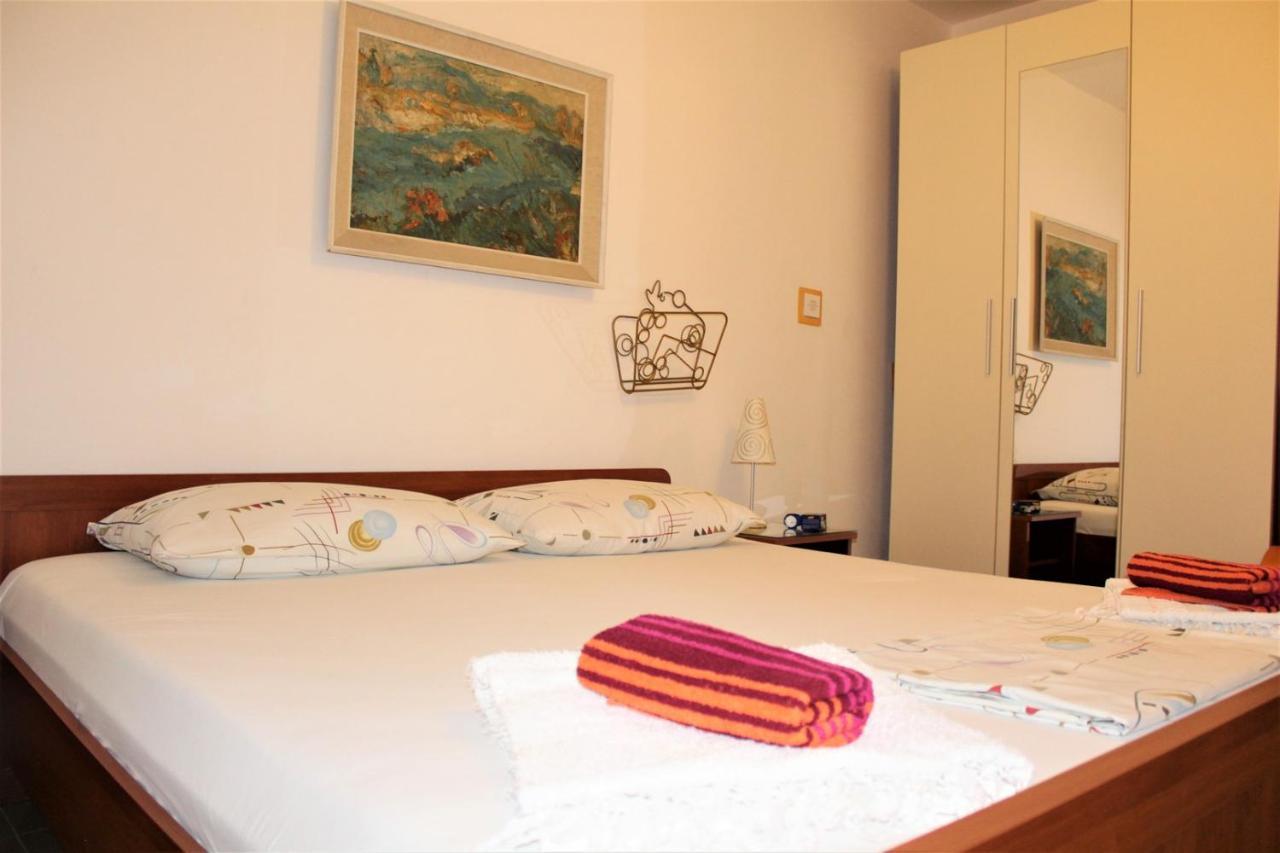 Apartments Demori Primošten Dış mekan fotoğraf